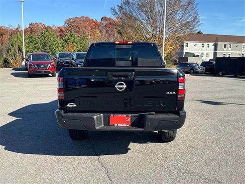 New 2026 Nissan Frontier S image 5