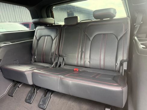 Used 2024 Ford Expedition Limited AWD/4WD image 48
