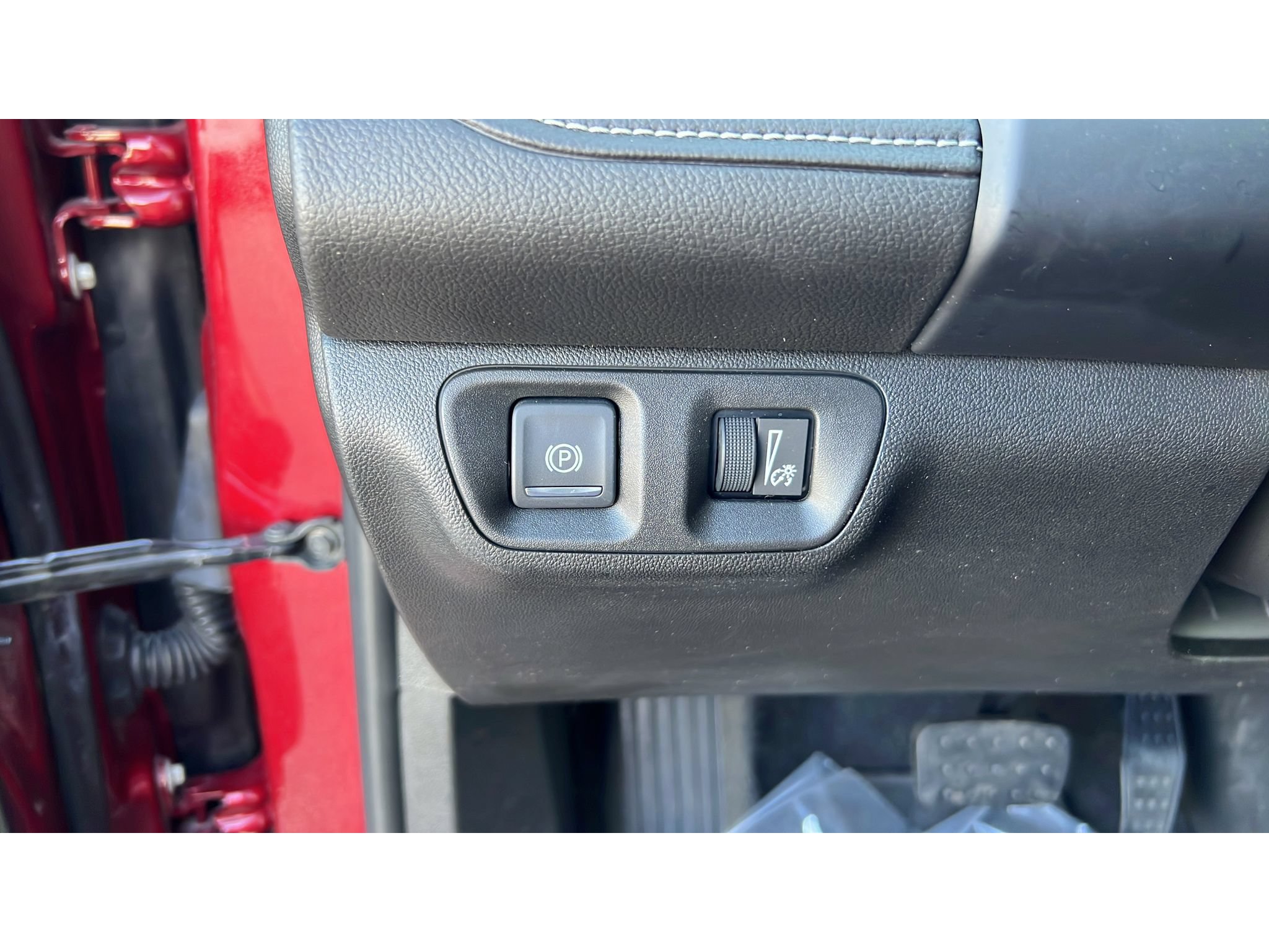 Certified 2018 GMC Acadia SLE AWD/4WD image 23