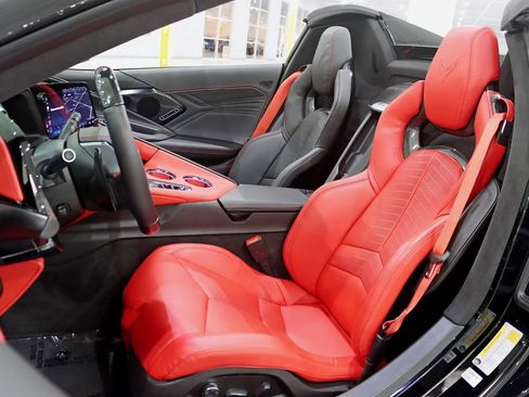 Used 2026 Chevrolet Corvette Z06 w/ Stealth Interior Trim Package RWD image 29