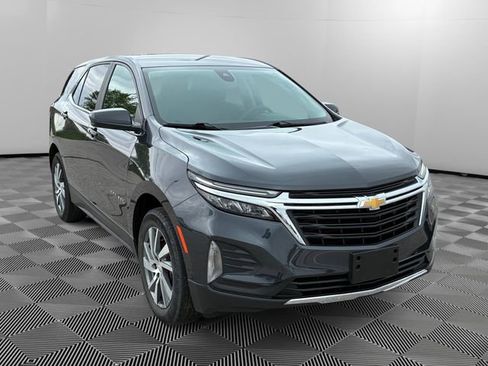 Used 2023 Chevrolet Equinox LT AWD/4WD image 7