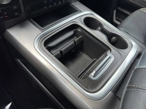 Used 2017 RAM 1500 Limited AWD/4WD image 23