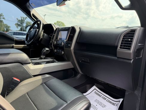 Used 2020 Ford F150 Raptor w/ Equipment Group 802A Luxury AWD/4WD image 16