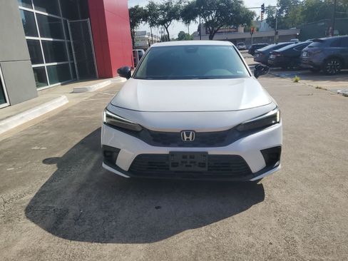 Used 2024 Honda Civic Sport image 8