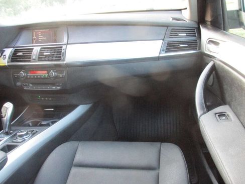 Used 2012 BMW X5 xDrive35i image 17