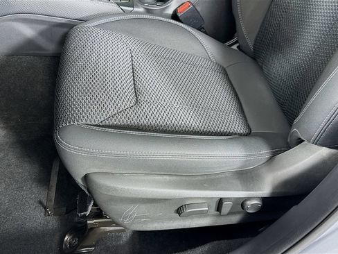 Used 2024 Subaru Forester Premium AWD/4WD image 22