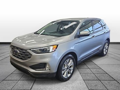 Used 2024 Ford Edge Titanium image 1