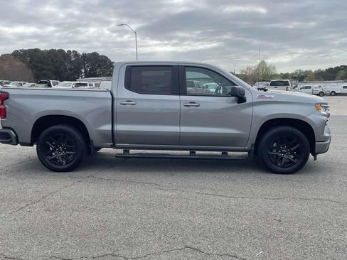 Used 2024 Chevrolet Silverado 1500 RST w/ Convenience Package II image 2