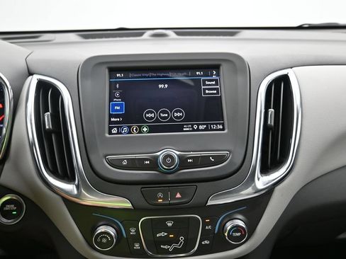 Used 2023 Chevrolet Equinox LS w/ LS Convenience Package FWD image 15