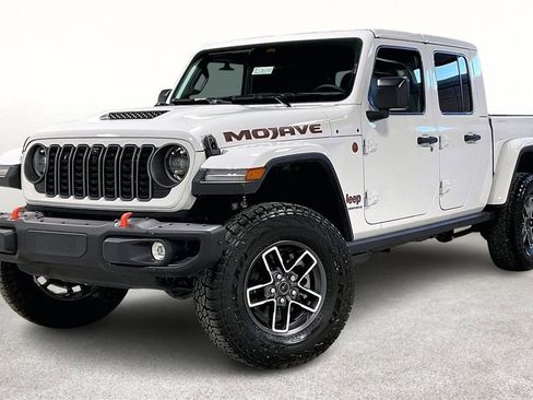 New 2026 Jeep Gladiator Mojave image 2