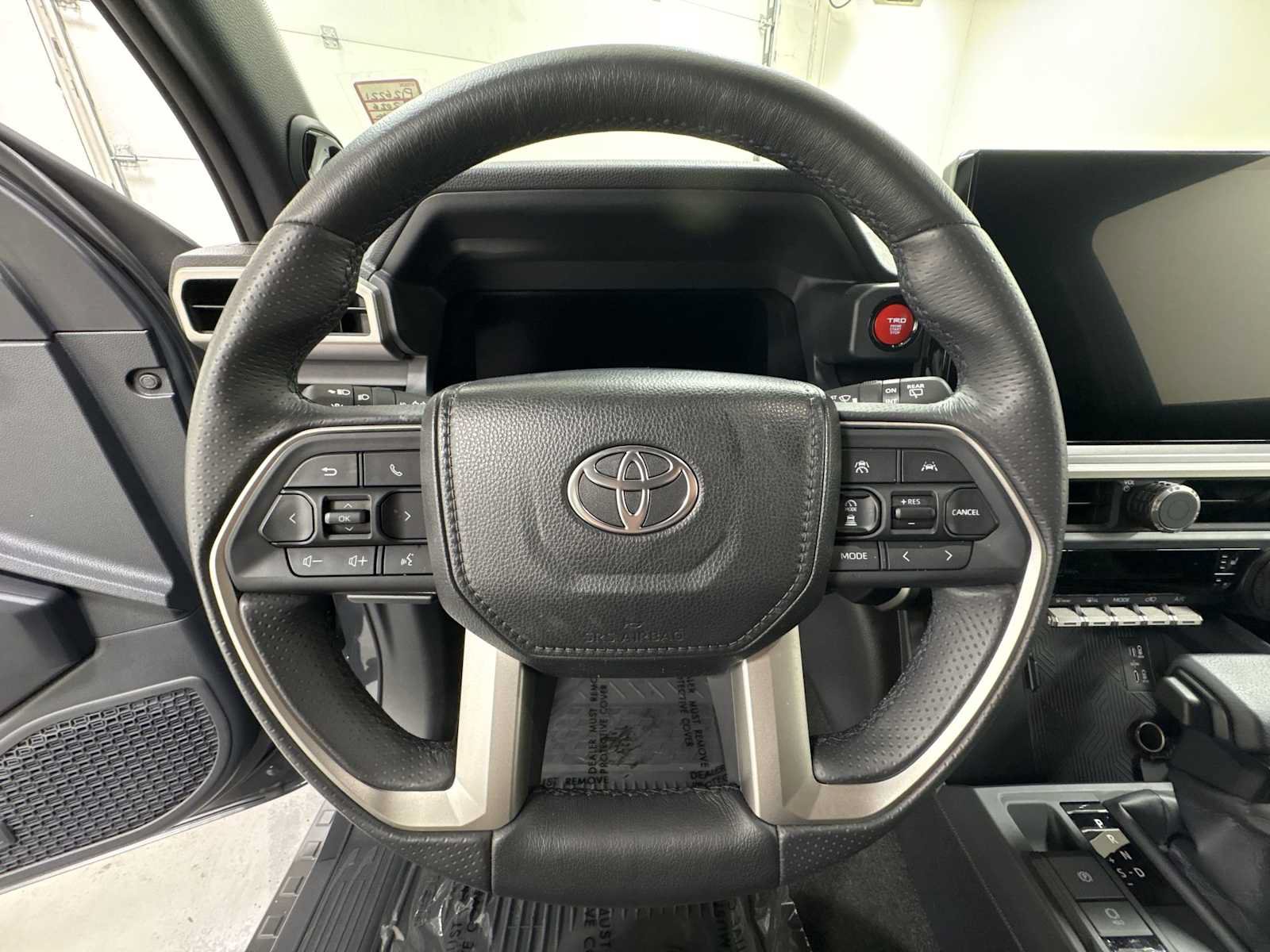 Certified 2026 Toyota 4Runner TRD Off-Road Premium AWD/4WD image 16