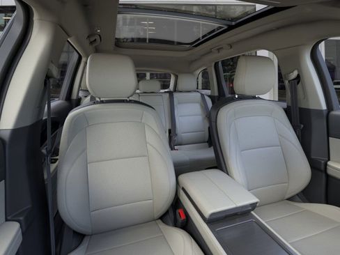 New 2026 Lincoln Nautilus Premier w/ Equipment Group 102A image 10