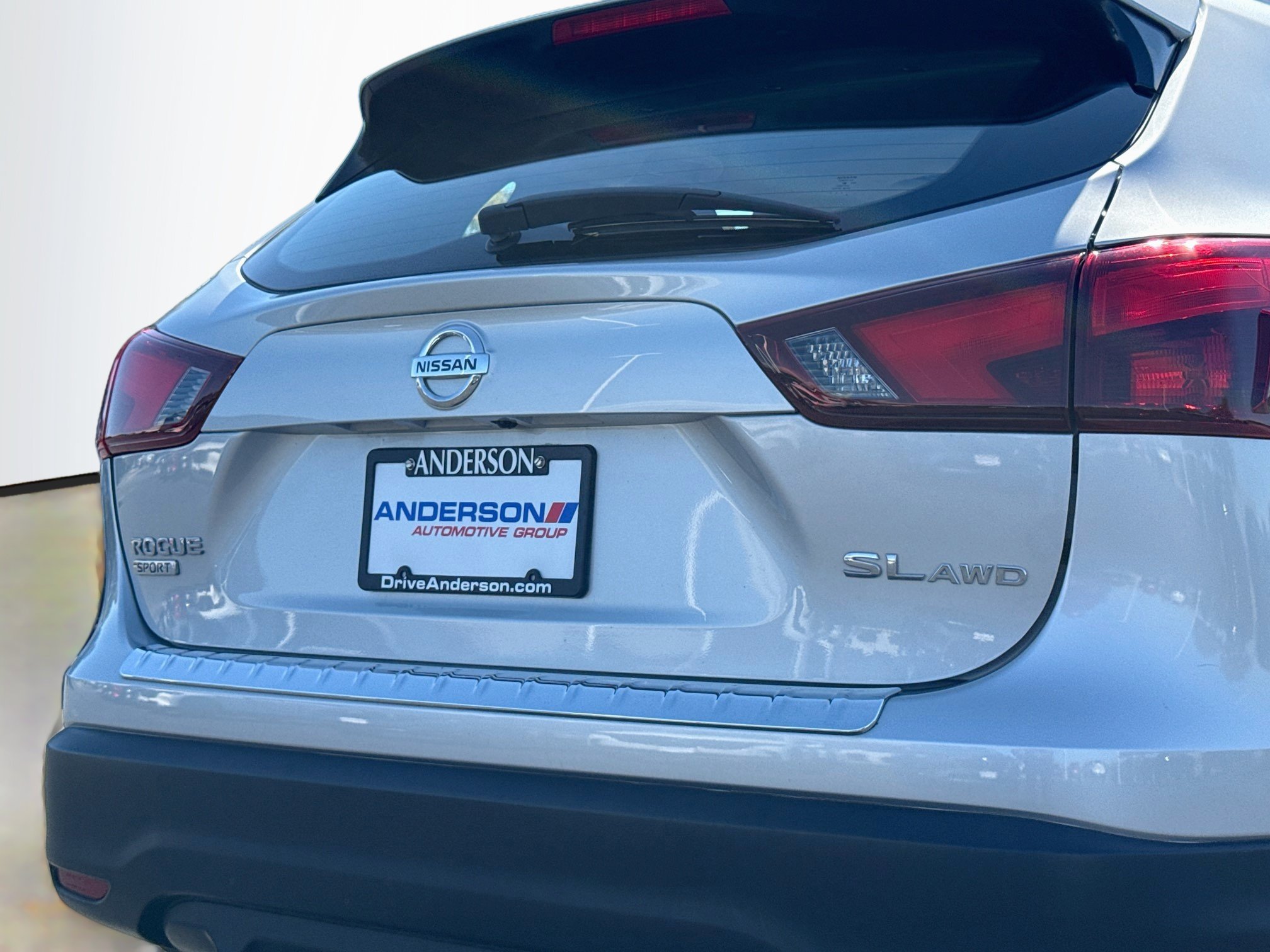 Used 2017 Nissan Rogue Sport SL w/ SL Premium Package AWD/4WD image 6