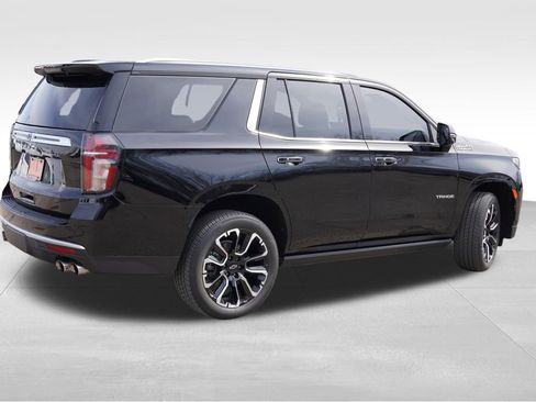 Certified 2023 Chevrolet Tahoe High Country AWD/4WD image 4