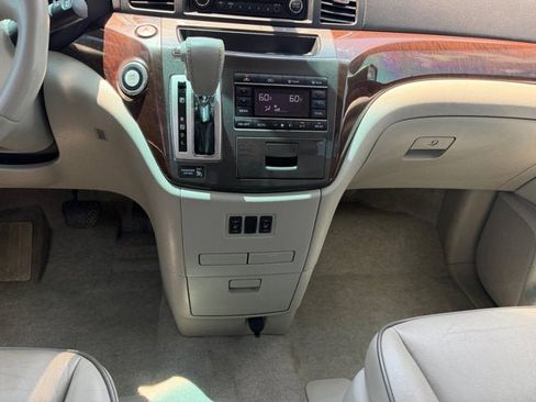Used 2012 Nissan Quest SL FWD image 11