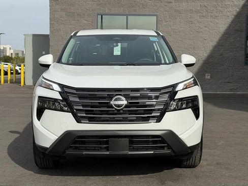New 2026 Nissan Rogue SV FWD image 10