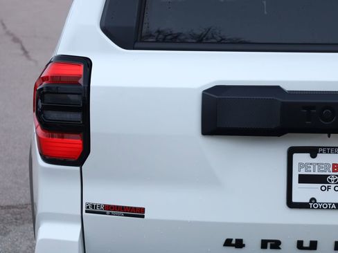 Used 2025 Toyota 4Runner TRD Off-Road Premium image 21