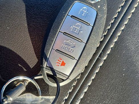 Used 2023 Nissan Sentra SV image 32