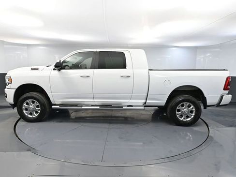 Used 2019 RAM 3500 Big Horn w/ Towing Technology Group image 9