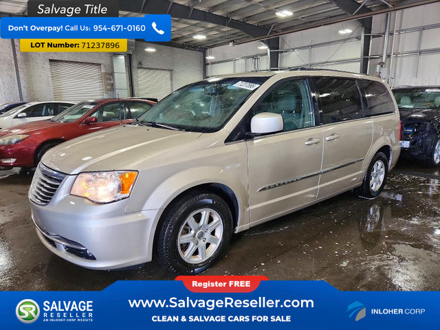 Used 2012 Chrysler Town & Country Touring w/ Entertainment Group #1 FWD image 1