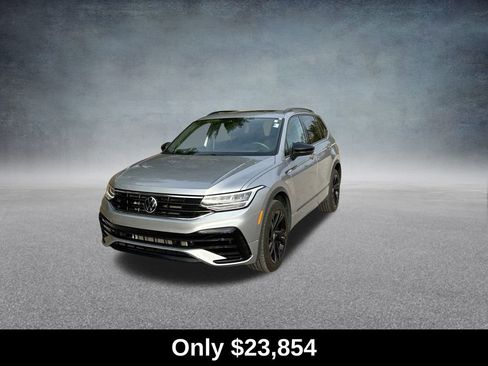 Used 2023 Volkswagen Tiguan SE R-Line image 4