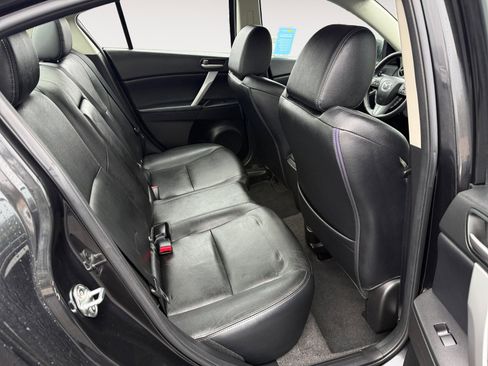 Used 2011 MAZDA MAZDA3 s Grand Touring w/ Tech Pkg image 18