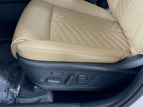 Used 2025 Kia Sorento SX Prestige w/ Olive Brown Leather Package image 20