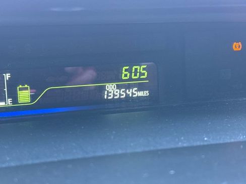 Used 2013 Toyota Prius V Three image 20