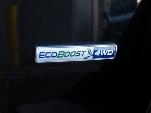 Used 2020 Ford Explorer XLT w/ Equipment Group 202A image 17