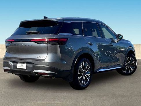 Certified 2026 INFINITI QX60 Luxe w/ Cargo Package AWD/4WD image 5