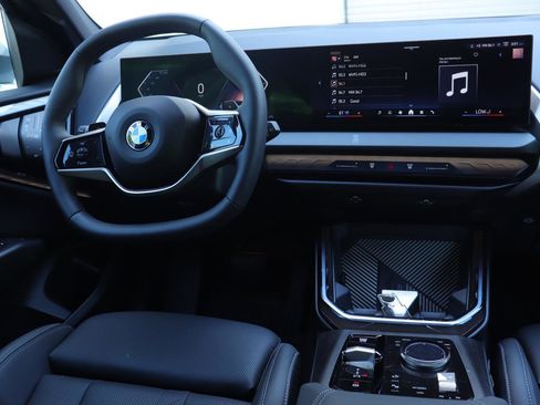 Used 2025 BMW X3 xDrive30i w/ Premium Package AWD/4WD image 28