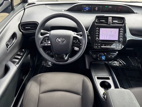 Used 2022 Toyota Prius L Eco image 13