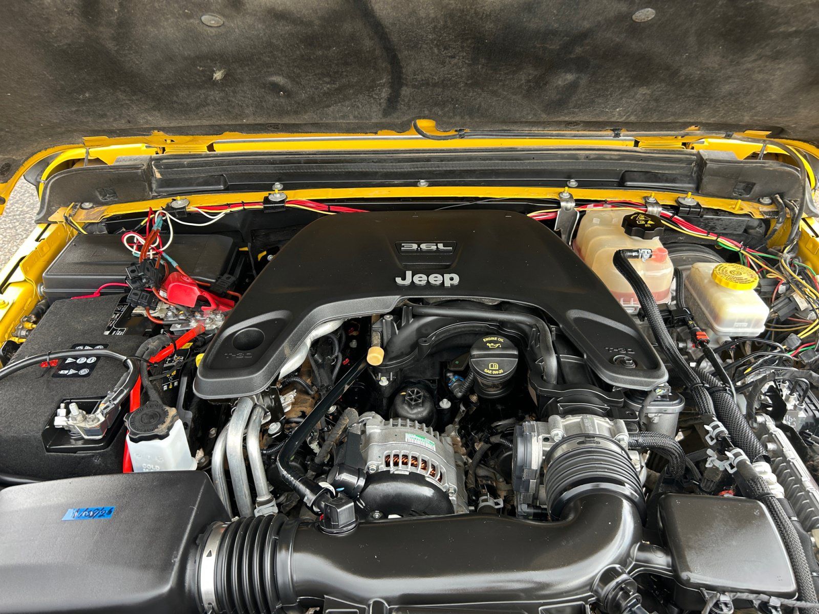 Used 2019 Jeep Wrangler Unlimited Sport AWD/4WD image 22