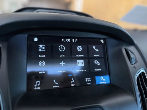 Used 2016 Ford Focus RS image 31