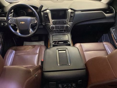 Used 2020 Chevrolet Tahoe Premier w/ Premier Plus Edition AWD/4WD image 34