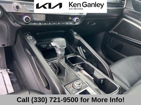 Certified 2024 Kia Telluride S w/ S Sunroof Package image 35