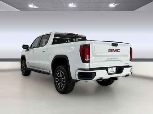 Used 2026 GMC Sierra 1500 AT4 w/ AT4 Premium Package AWD/4WD image 3