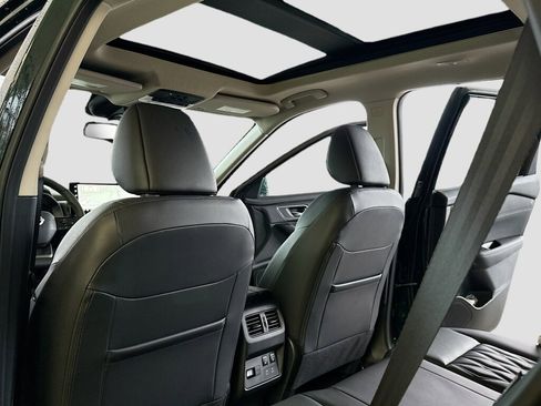 New 2026 Nissan Rogue Platinum image 6