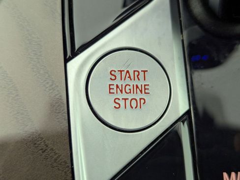 Used 2022 BMW X5 xDrive40i w/ Climate Comfort Package image 50