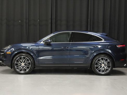 New 2026 Porsche Cayenne Coupe AWD/4WD image 2