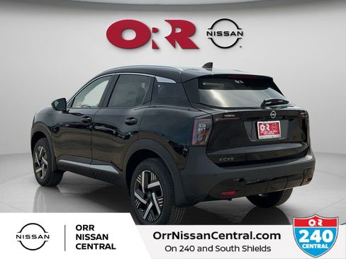 New 2026 Nissan Kicks SV FWD image 7