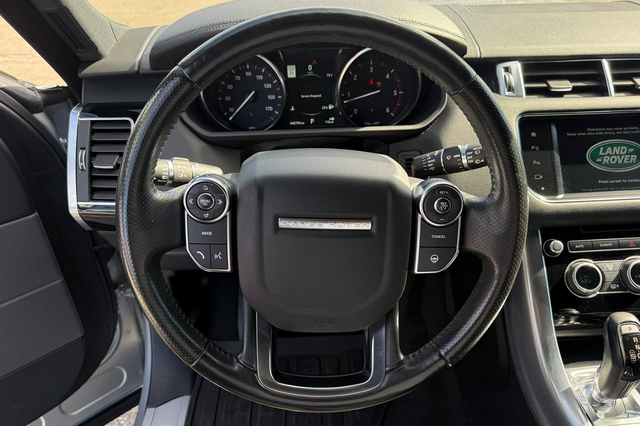 Used 2016 Land Rover Range Rover Sport HSE AWD/4WD image 11