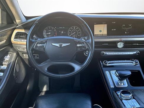 Used 2020 Genesis G90 3.3T Premium image 8