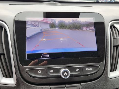 Used 2023 Chevrolet Malibu LT image 15