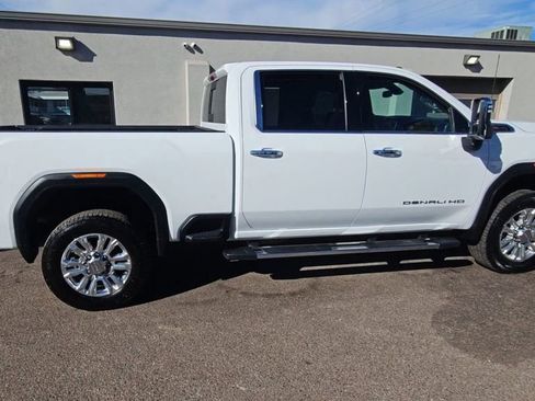 Used 2023 GMC Sierra 2500 Denali image 8