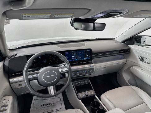 Used 2024 Hyundai Kona Limited AWD/4WD image 25