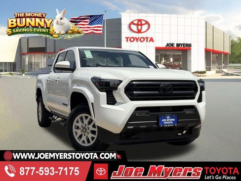Used 2026 Toyota Tacoma SR5 RWD image 1
