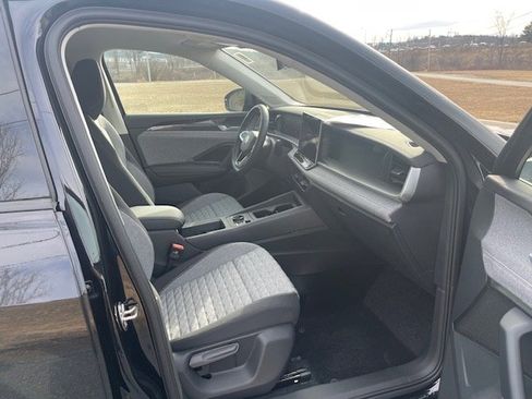 New 2026 Volkswagen Tiguan S image 11