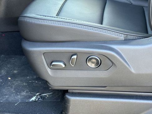 New 2026 GMC Yukon XL Denali AWD/4WD image 14