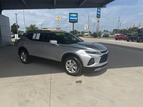 Used 2020 Chevrolet Blazer LT FWD image 3
